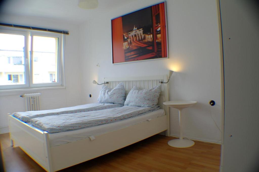 M M Central Vintage Family, Handwerker Und Monteure Apartments Berlin Room photo
